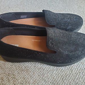 Black Crystal Fitflop Slip ons, size 7.5